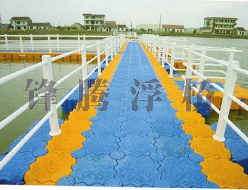 湖北荊州水上浮橋